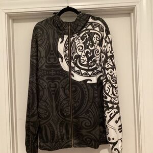 MEN HOODIE (PREOWNED) (SIZE=XXL) RARE FIND MIXED COLORS